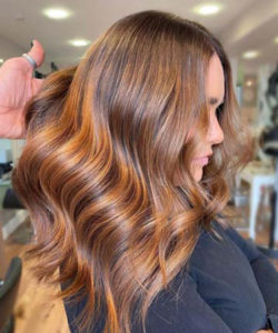 Recommend a Friend to Avant Garde Hair Salon Harlow